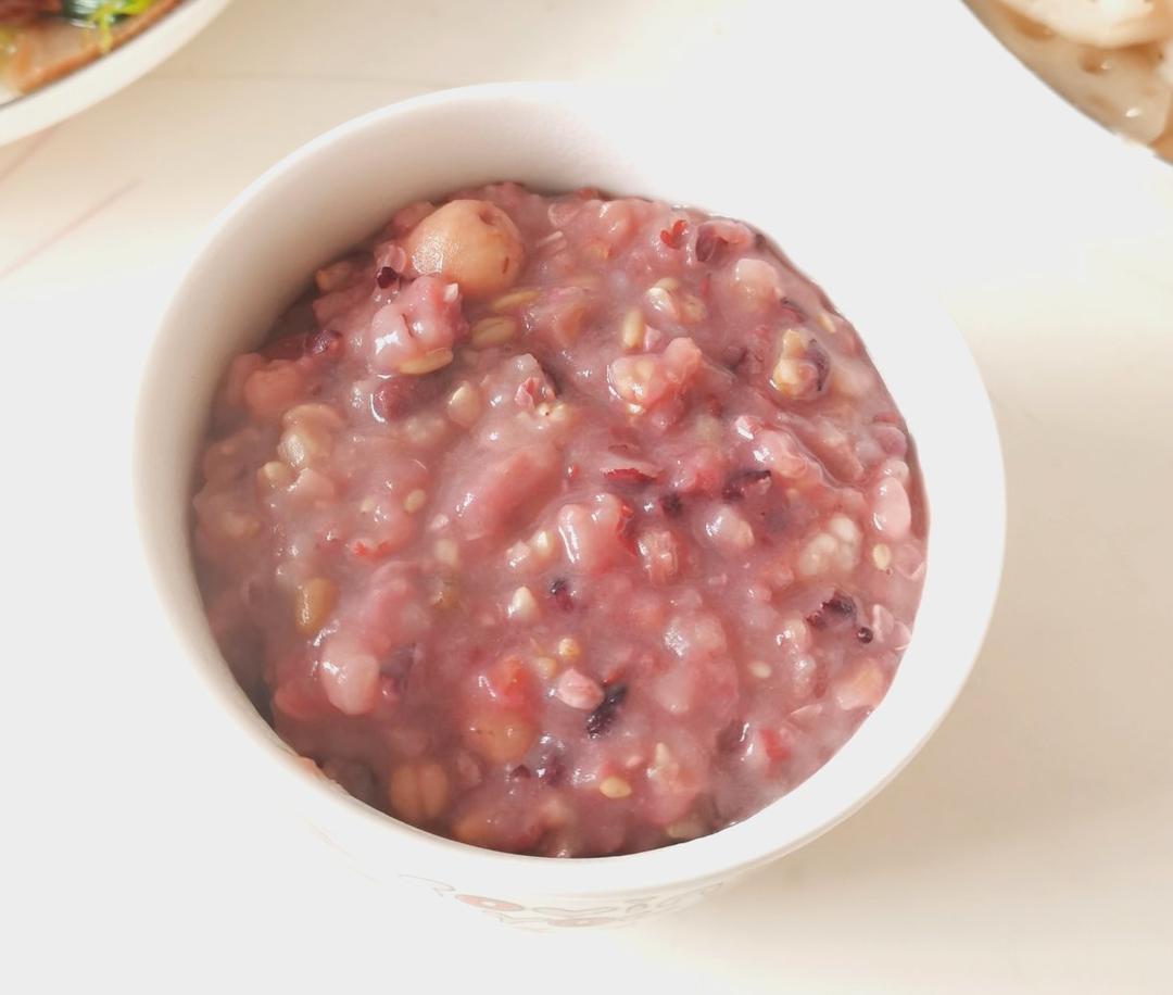豆浆杂粮粥（别名：回归正轨粥）丨健康·三餐