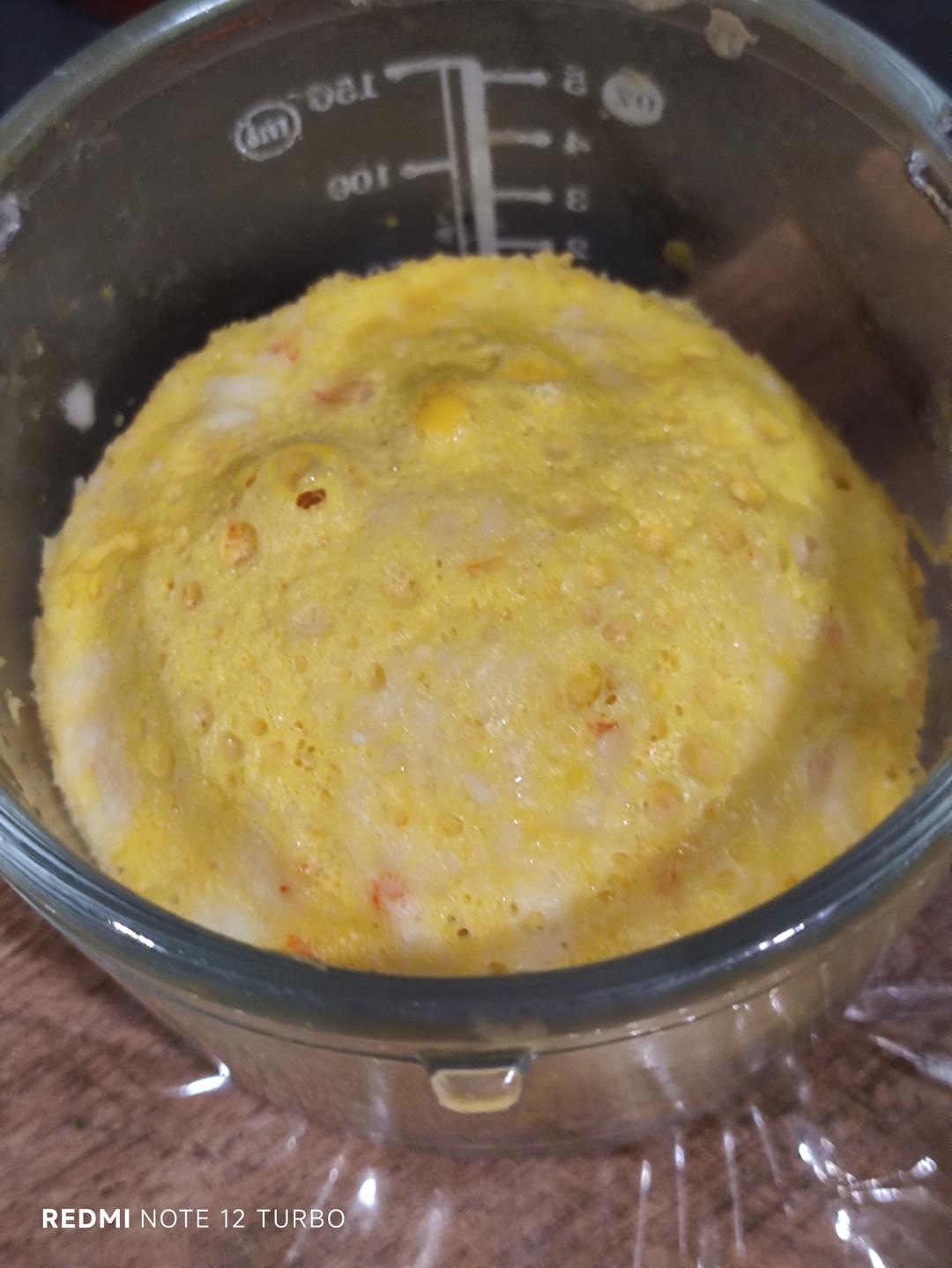 宝宝10个月辅食：妈妈都觉得好吃的虾仁蒸糕