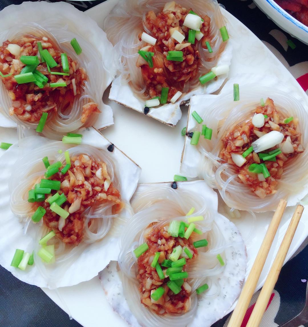 蒜蓉粉丝蒸扇贝