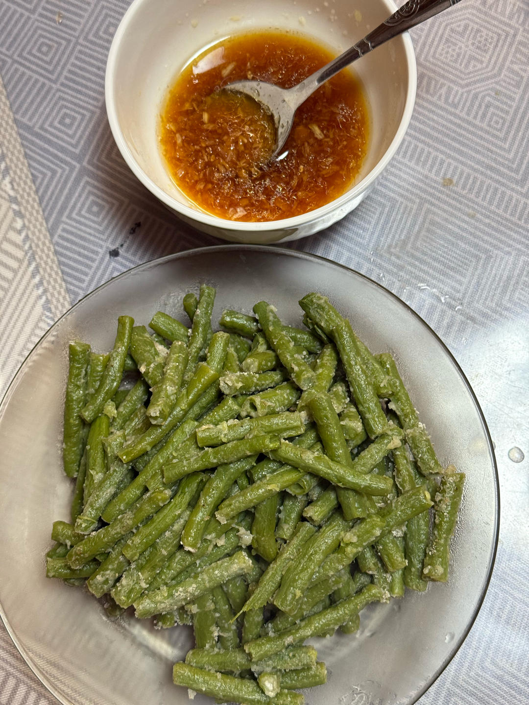 蒸豆角（蒸豇豆  颜色绿）