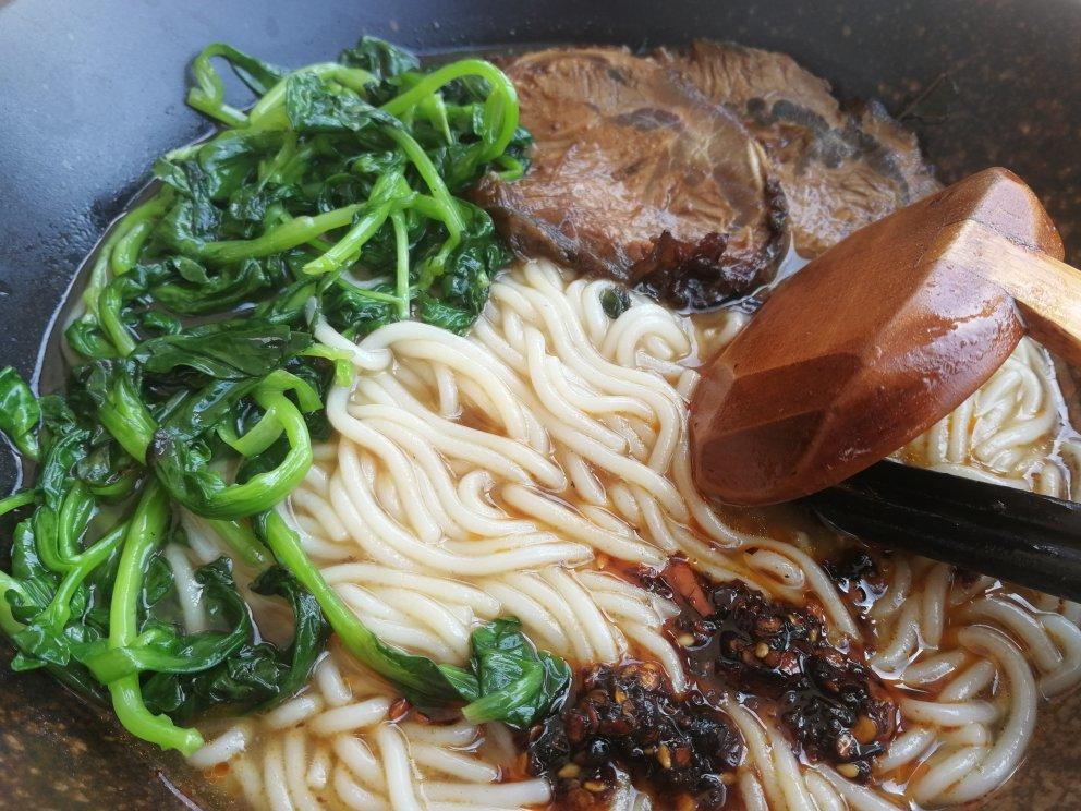 卤牛肉