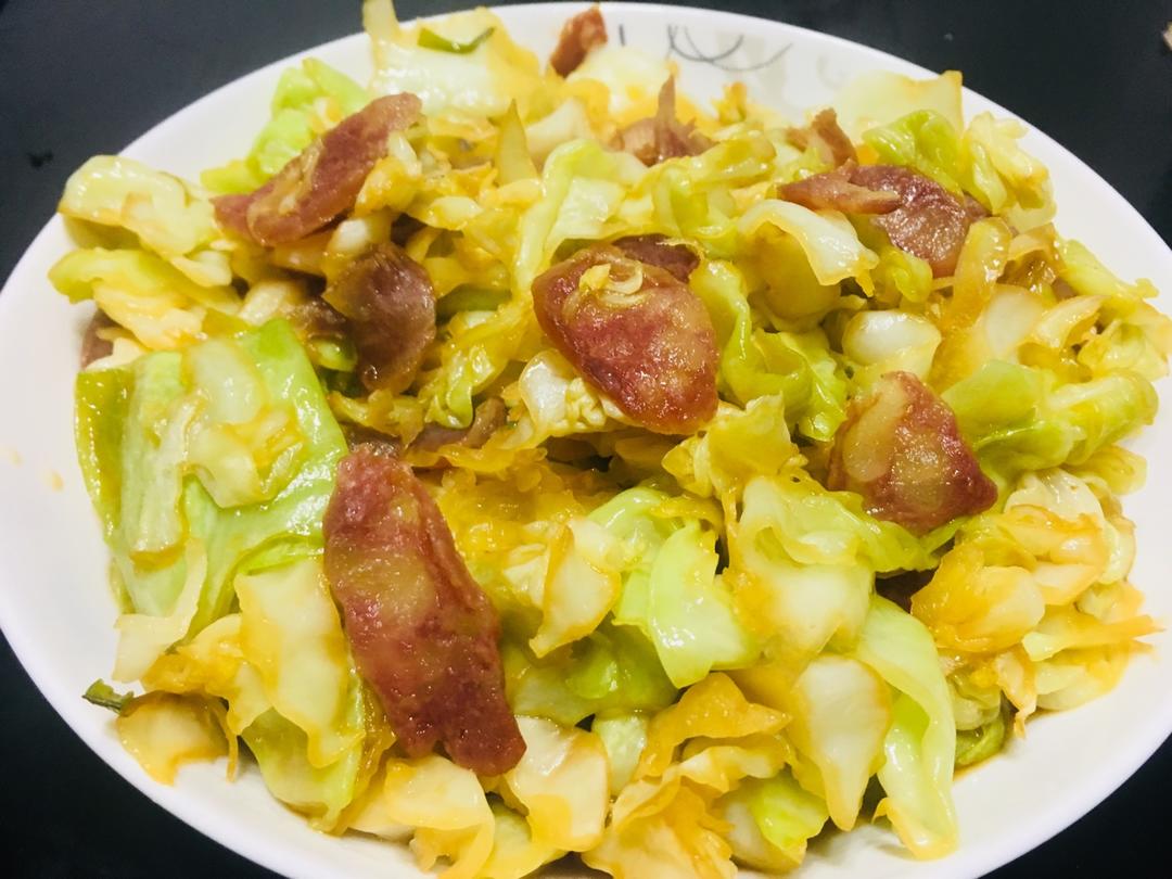 腊肠手撕包菜
