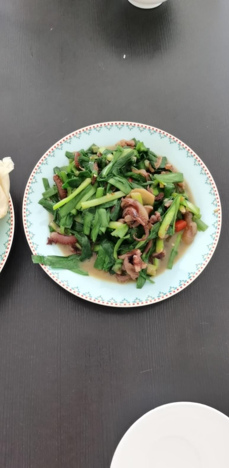 家常韭菜炒鱿鱼须