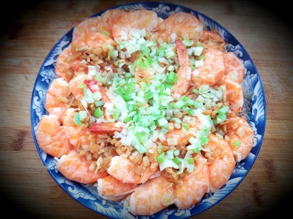 蒜蓉粉丝蒸大虾