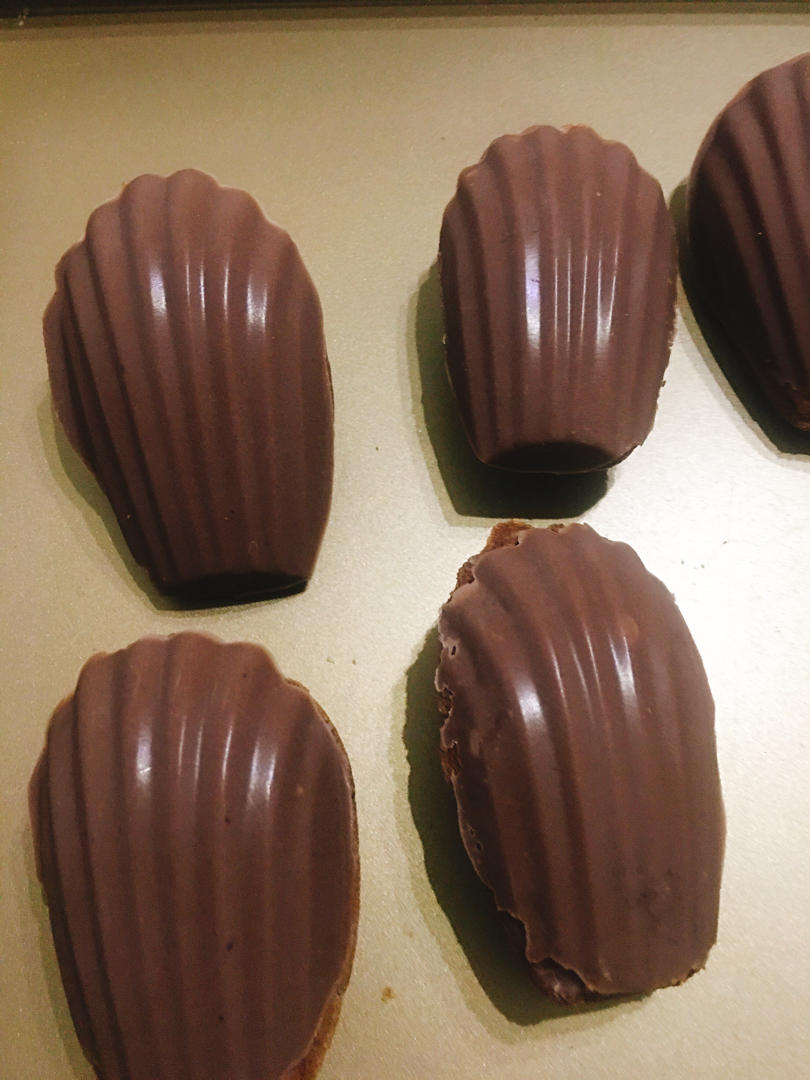 🍵懒人必看法式小甜点，快手0失败，清新抹茶巧克力玛德琳