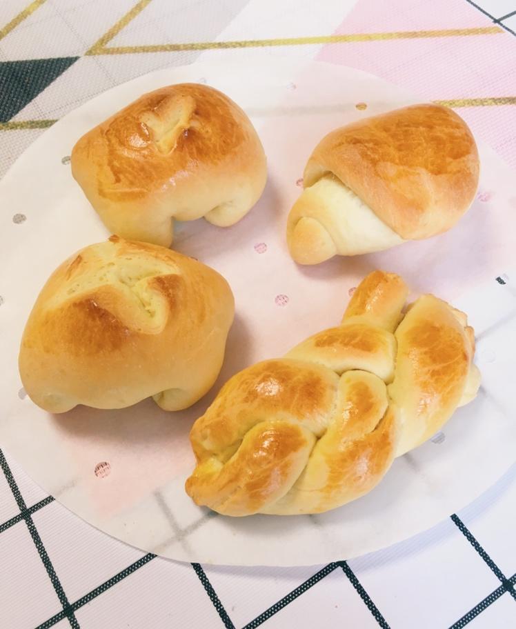 牛奶面包卷