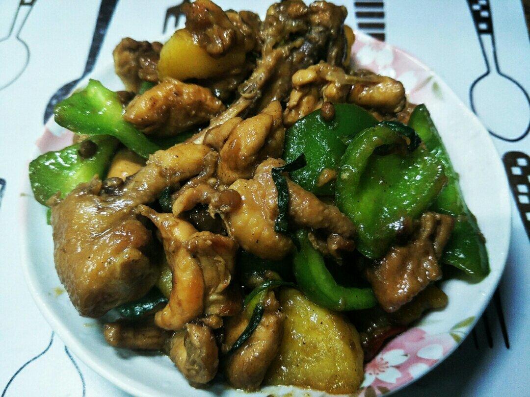 新疆沙湾大盘鸡