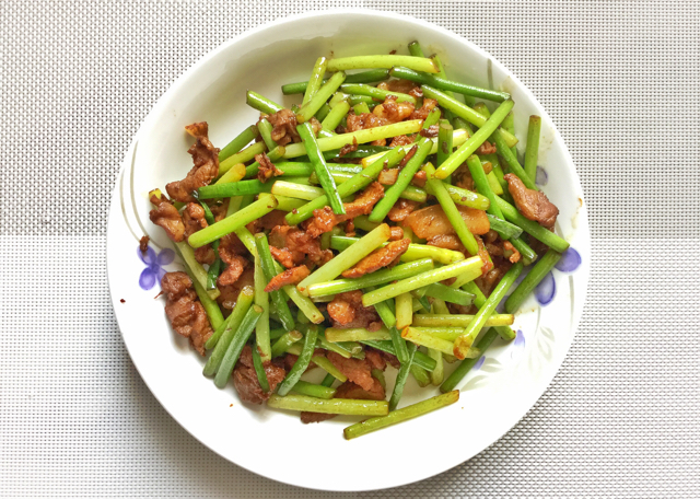 蒜苔炒肉