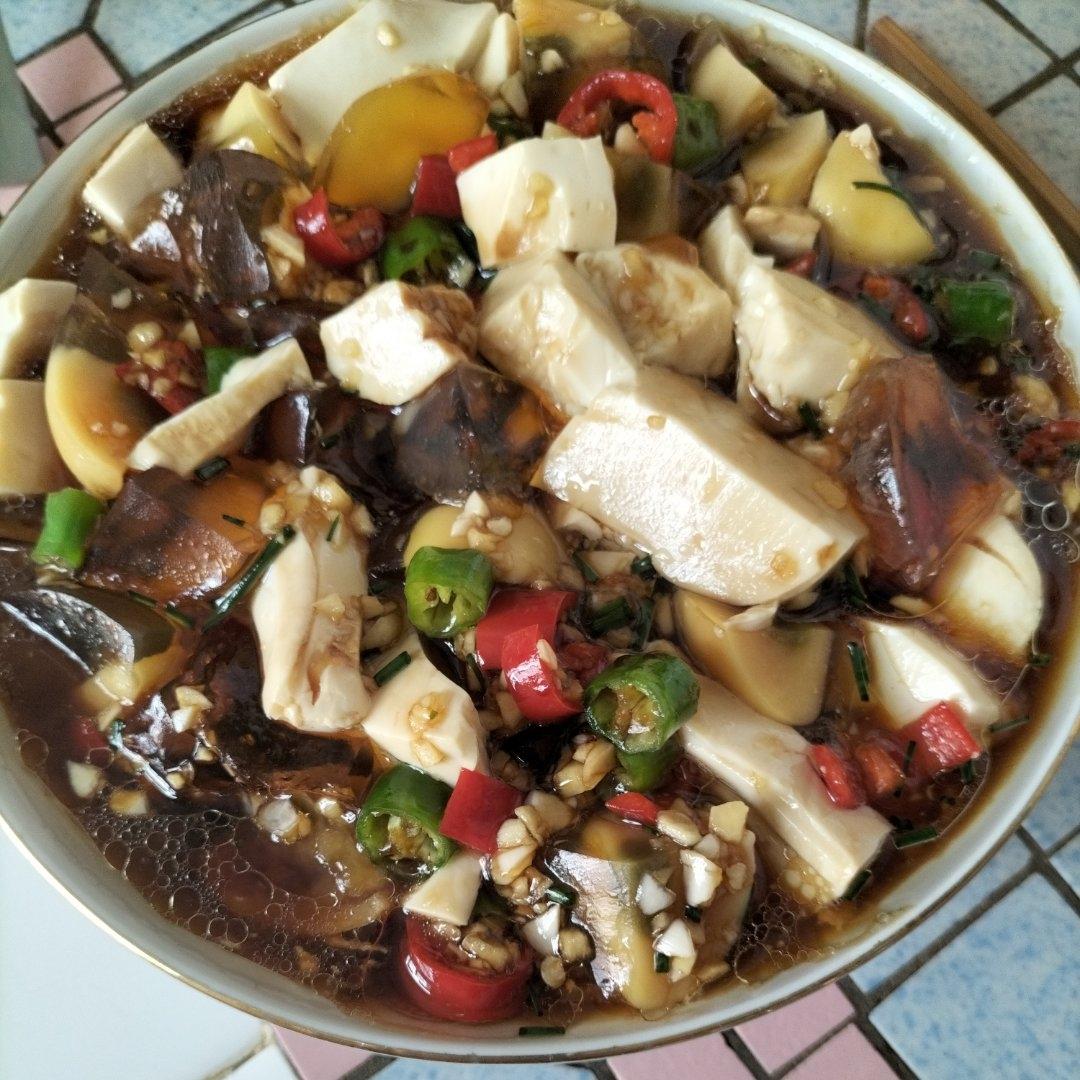 【最佳CP～】凉拌皮蛋豆腐✨