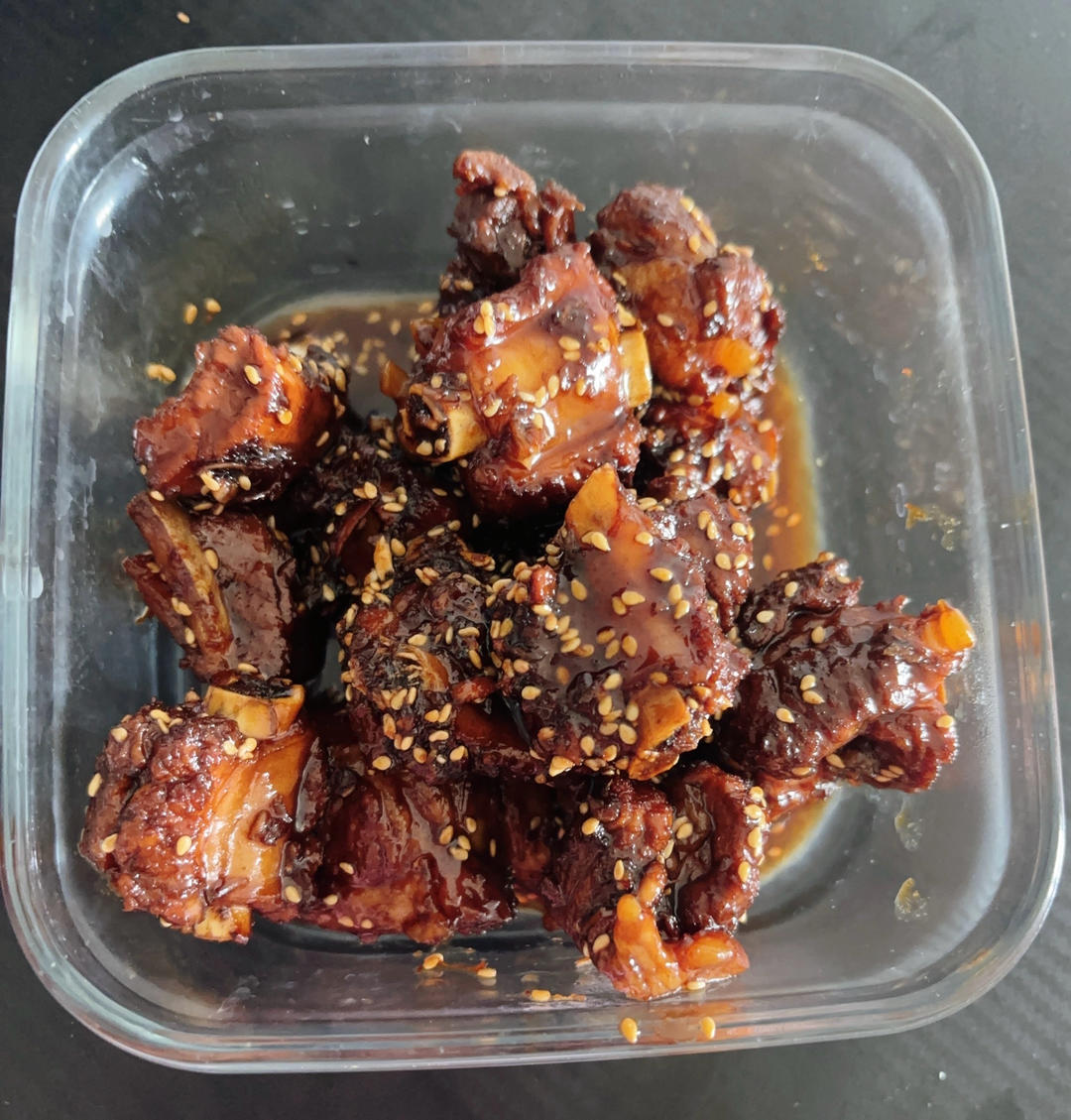 糖醋排骨 Sweet and sour spareribs