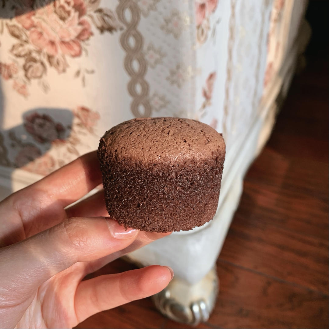 6寸可可戚风（内附8寸5蛋配方）