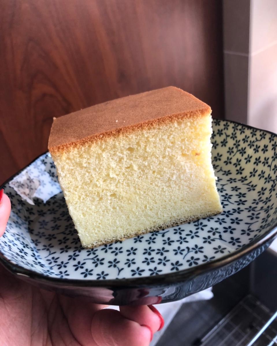 芥末妞tt做的古早味蛋糕(水浴法)