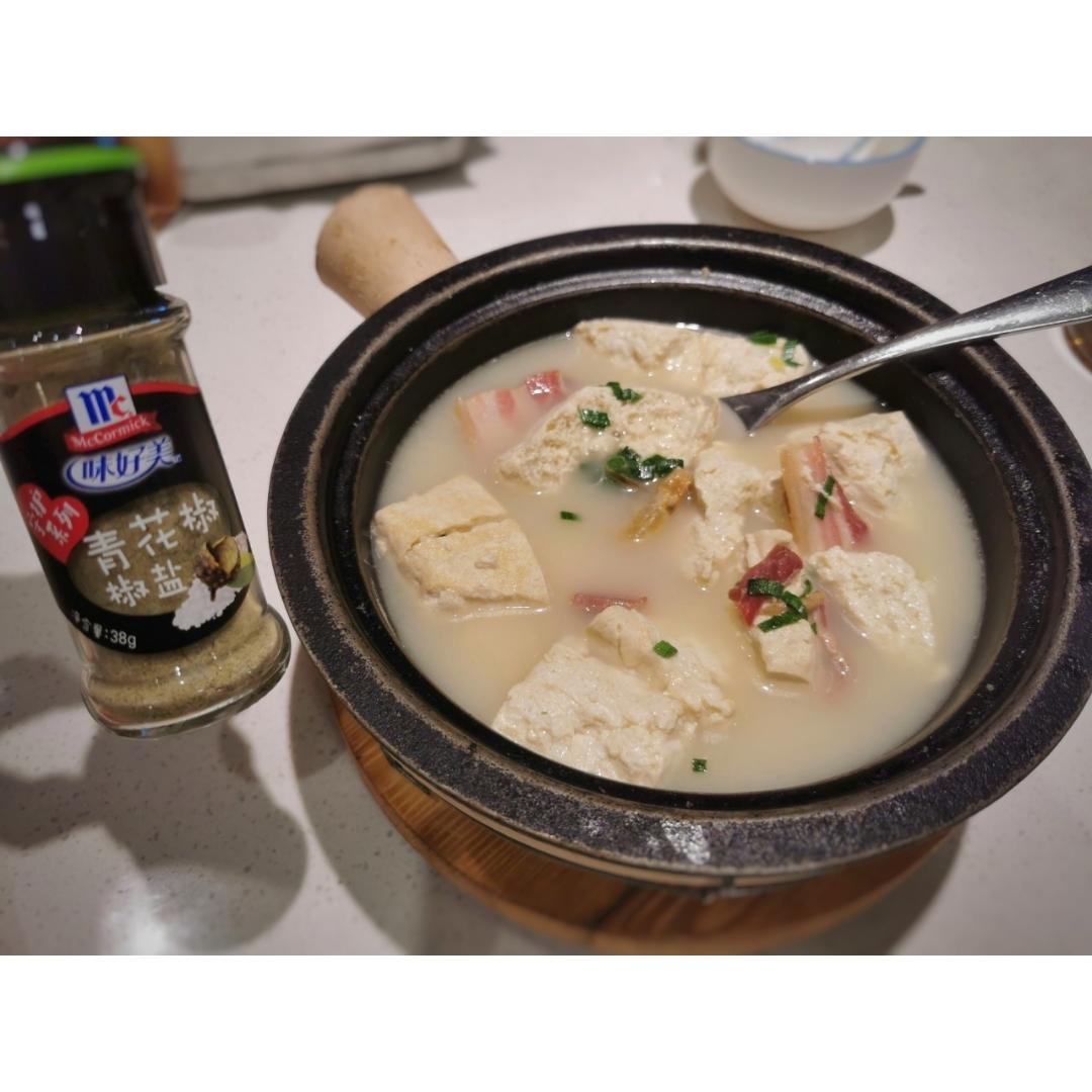 青花椒豆腐鱼