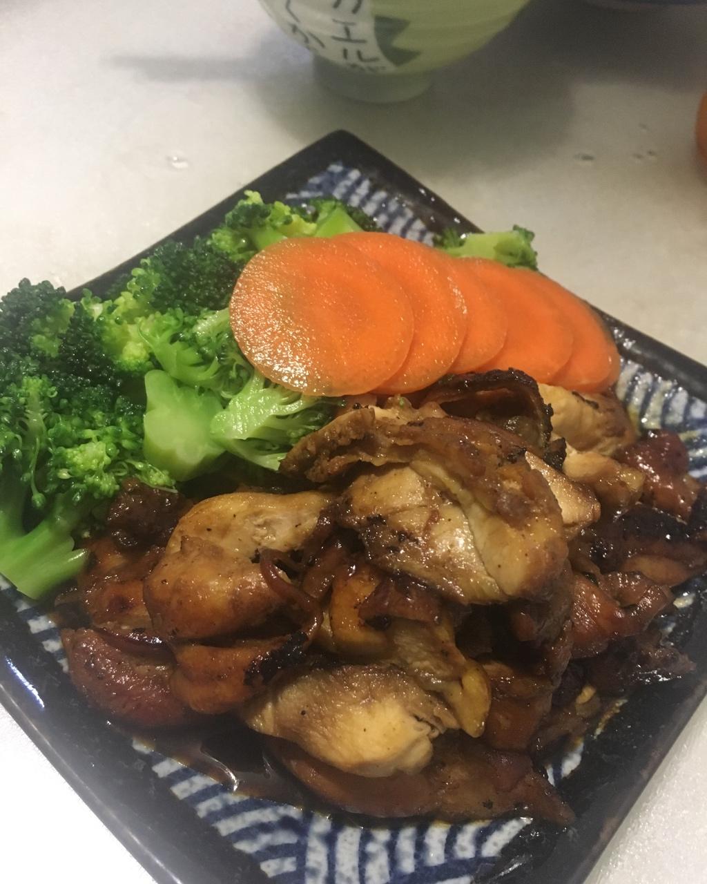 照烧鸡腿饭
