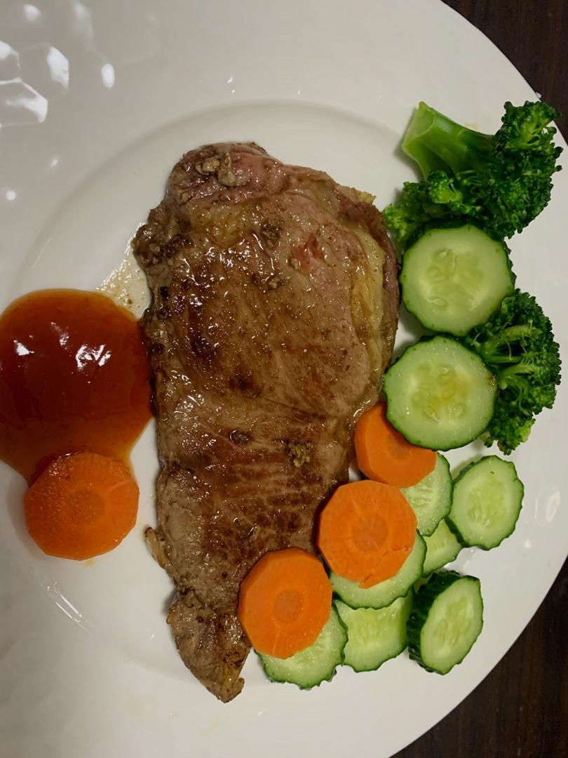 经典黄油煎牛排