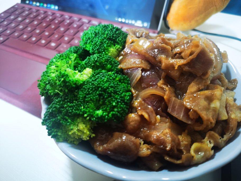 肥牛饭