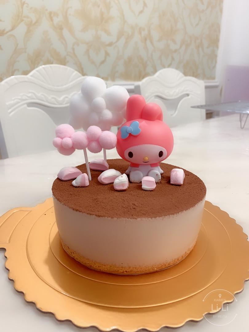 肉肉的泡沫做的6寸巧克力慕斯蛋糕