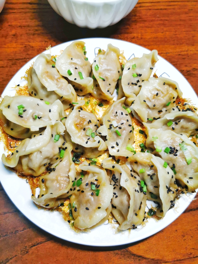 香煎水饺—快手早餐的做法