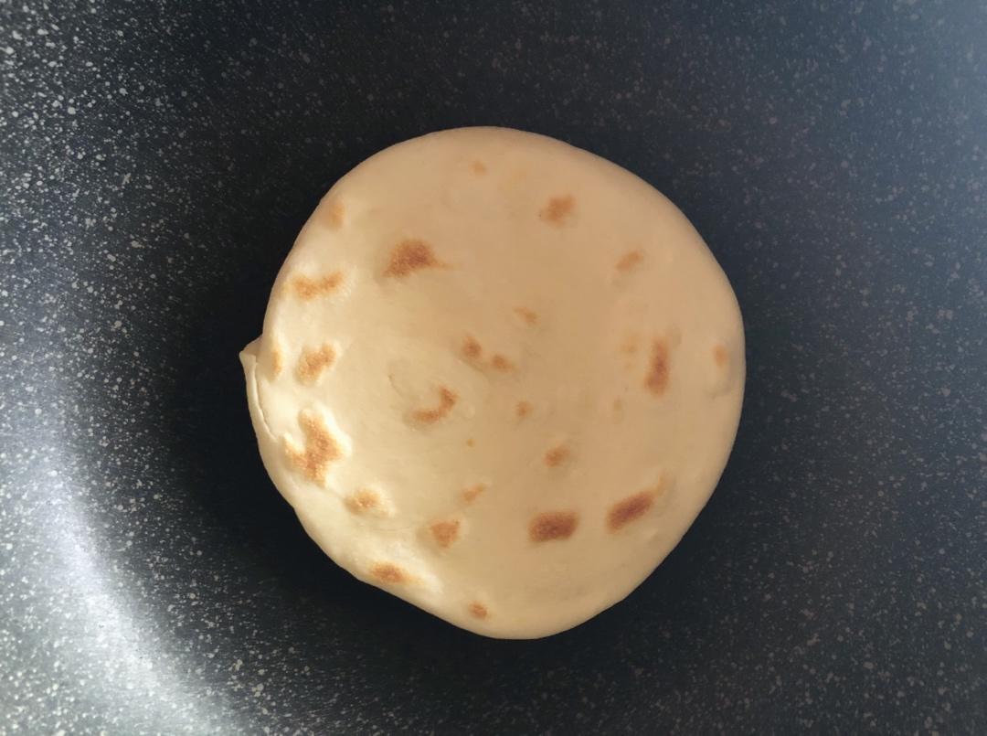 肉夹馍(白吉馍的制作)