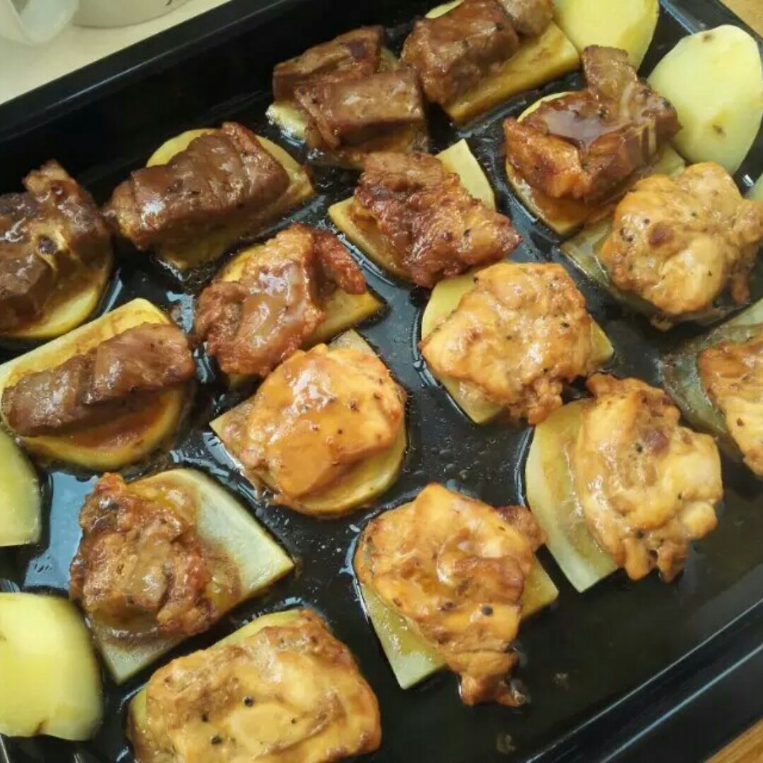 孜然羊排烤土豆