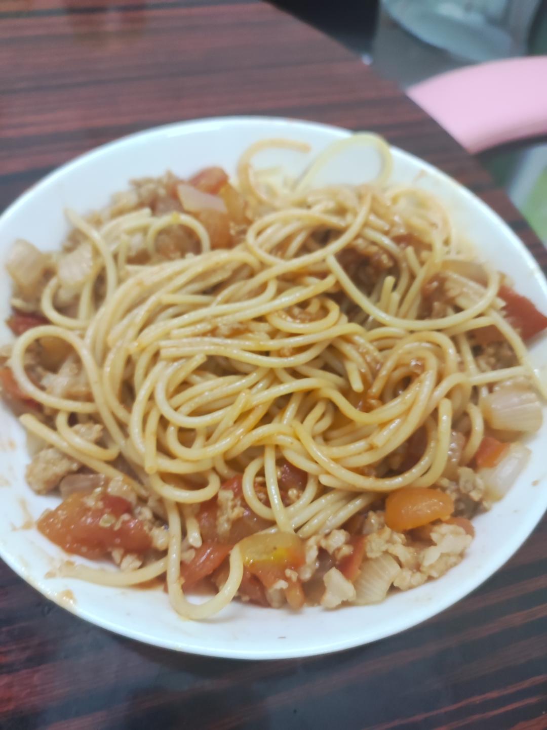 香到停不下来的中式番茄肉酱意面🔥