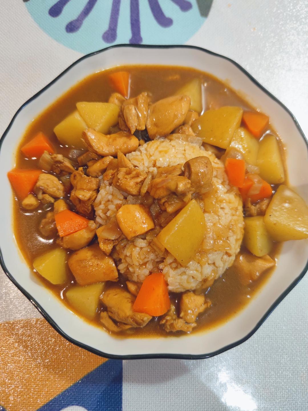 咖喱鸡肉饭
