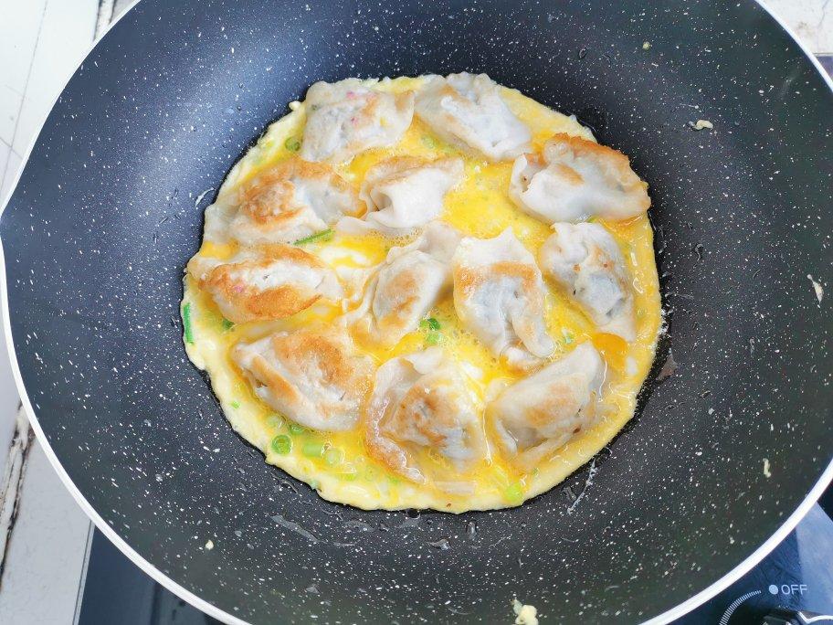 蛋包煎饺