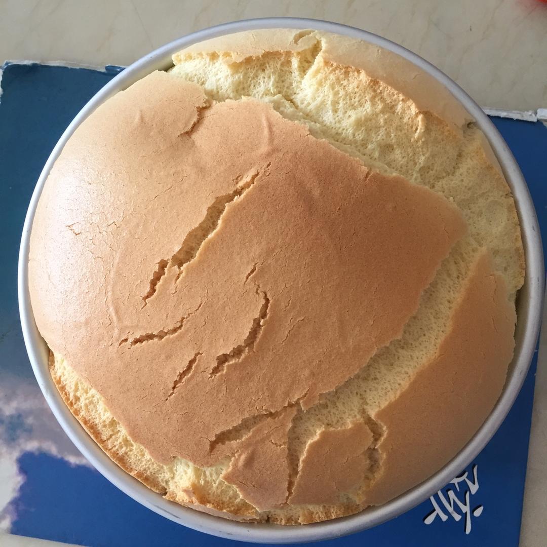 烤箱做蛋糕（戚风蛋糕的做法）