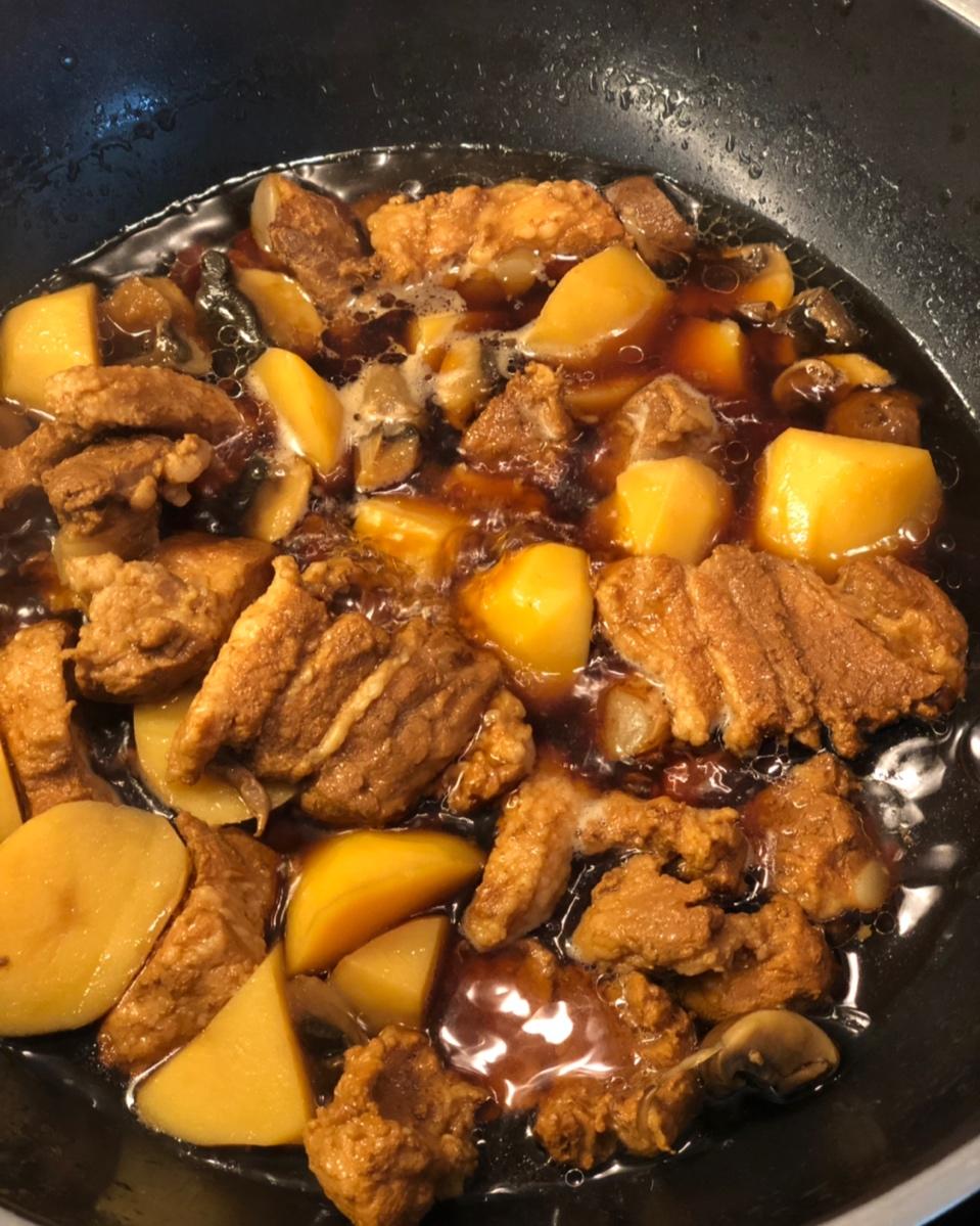 米饭杀手五花肉
（简易电饭煲版）