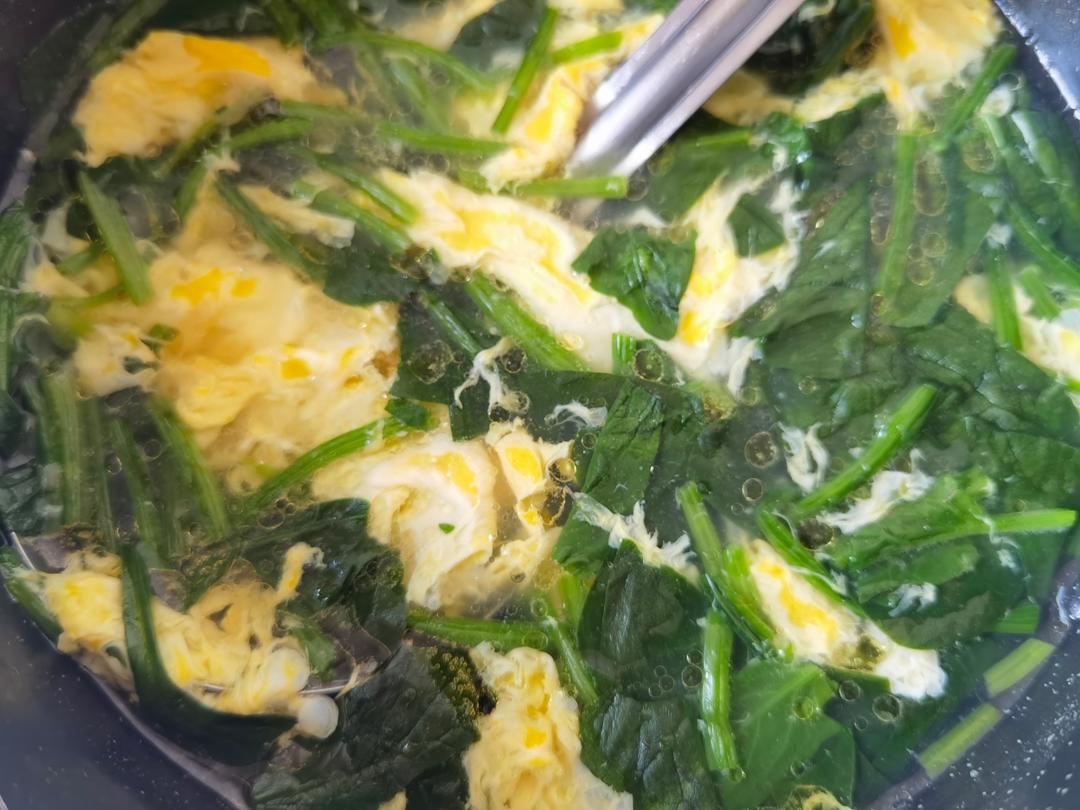 菠菜粉丝鸡蛋汤