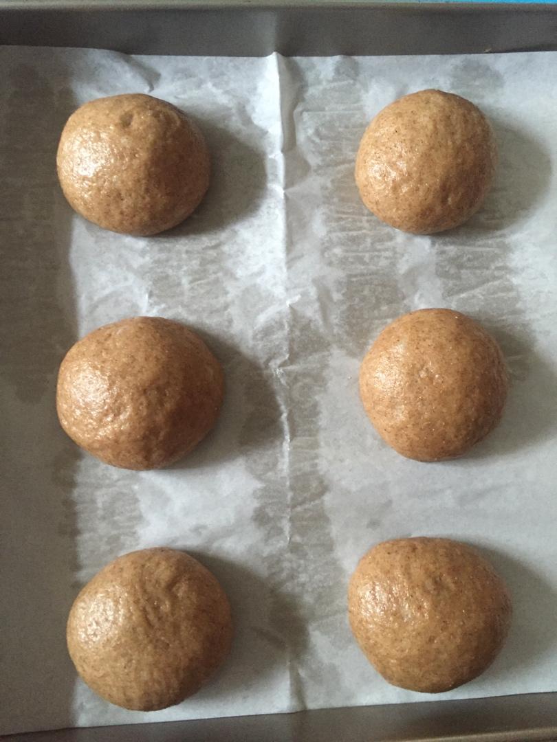 新手手揉，低卡减脂100%黑麦全麦面包