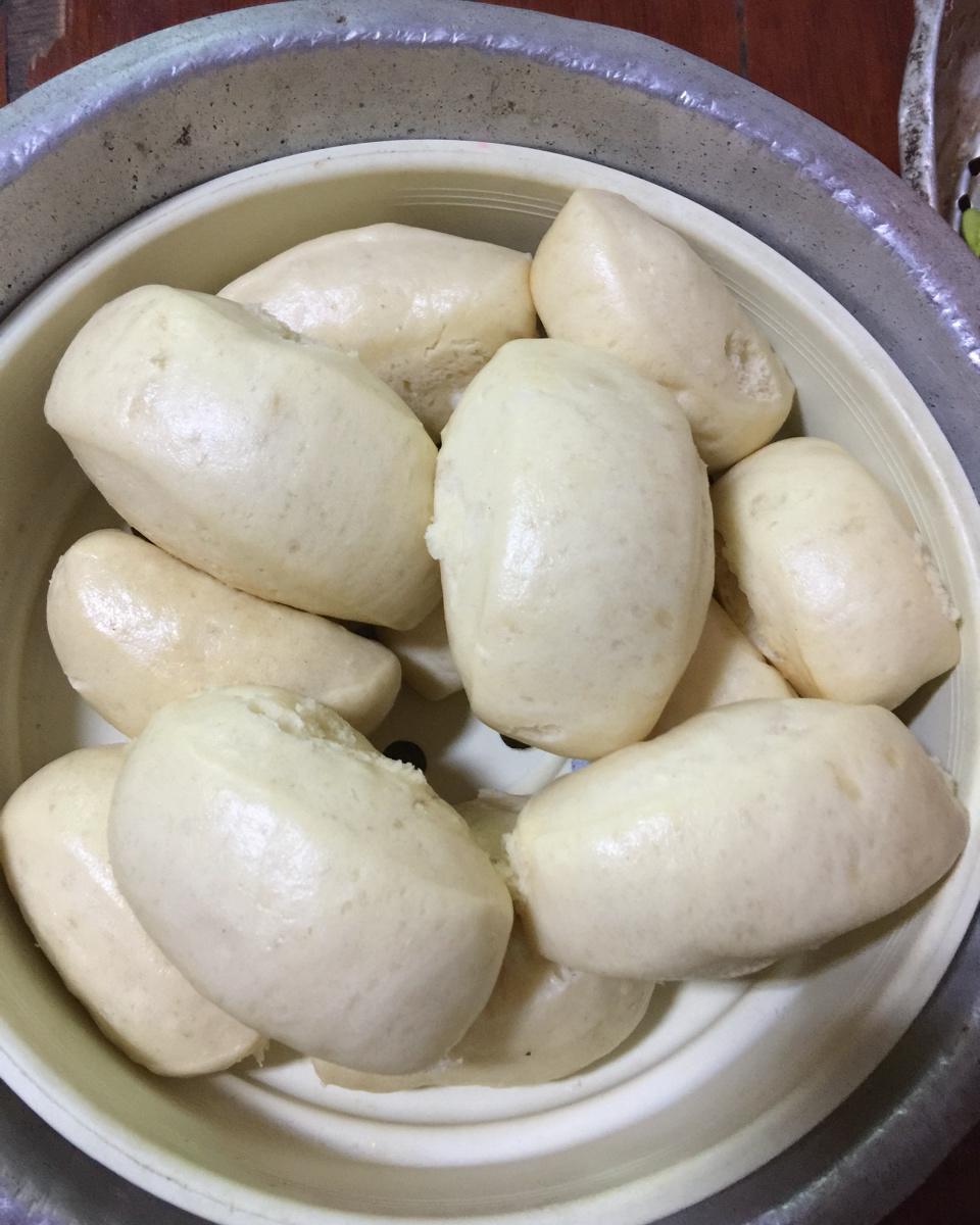 普通面粉做的柔软小餐包