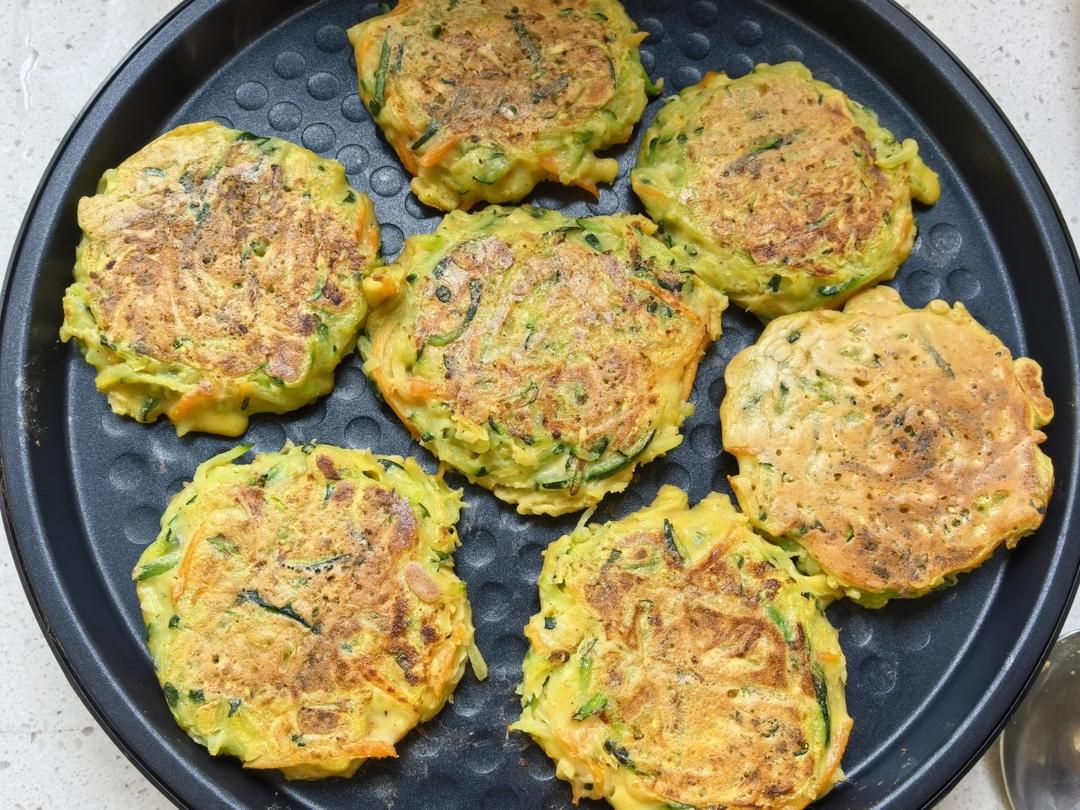 电饼铛版嫩南瓜丝饼