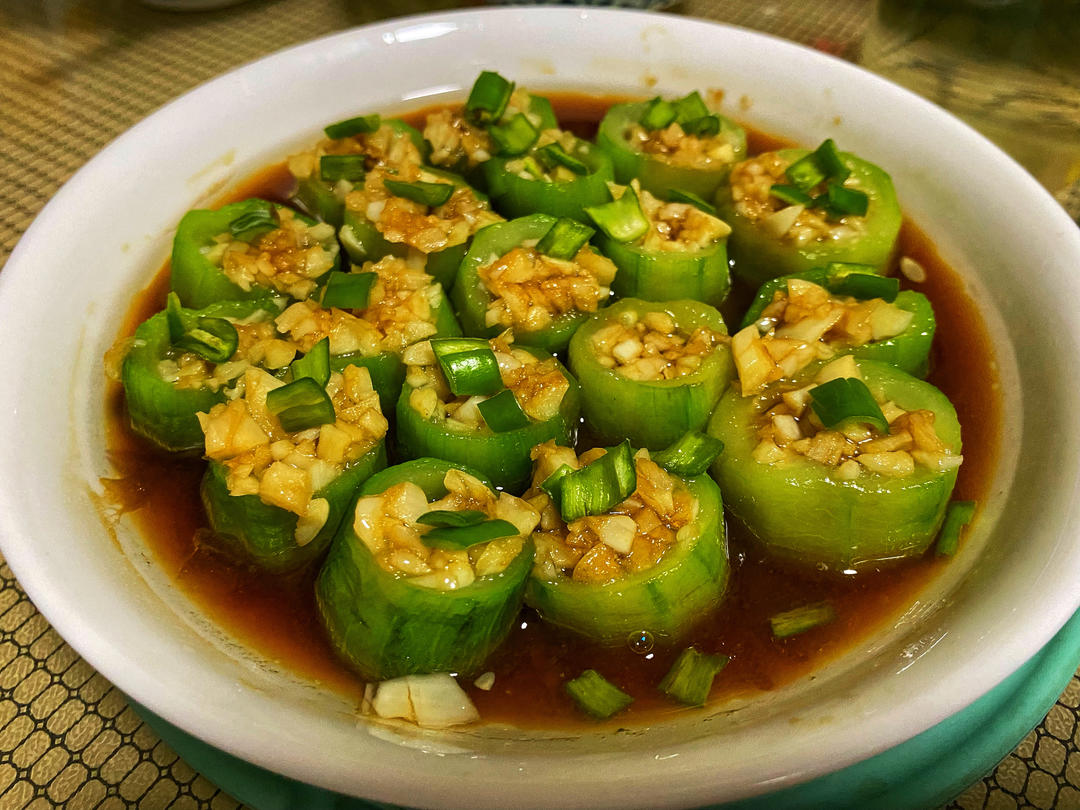 蒜蓉蒸丝瓜