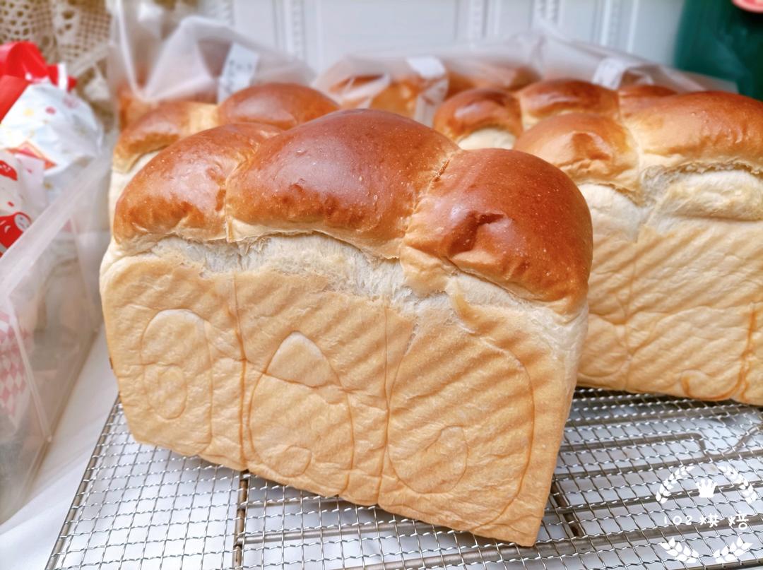 一口惊艳的鲜奶吐司