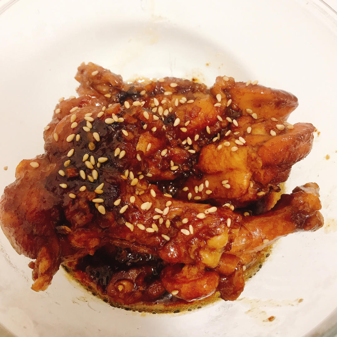 零失败！好吃到舔手指的照烧小鸡腿