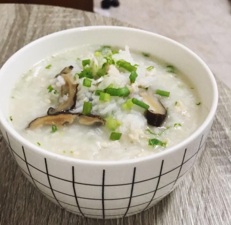 香菇鸡肉粥