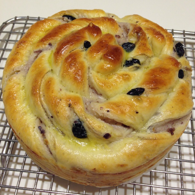 饱含蓝莓的乳酪磅面包