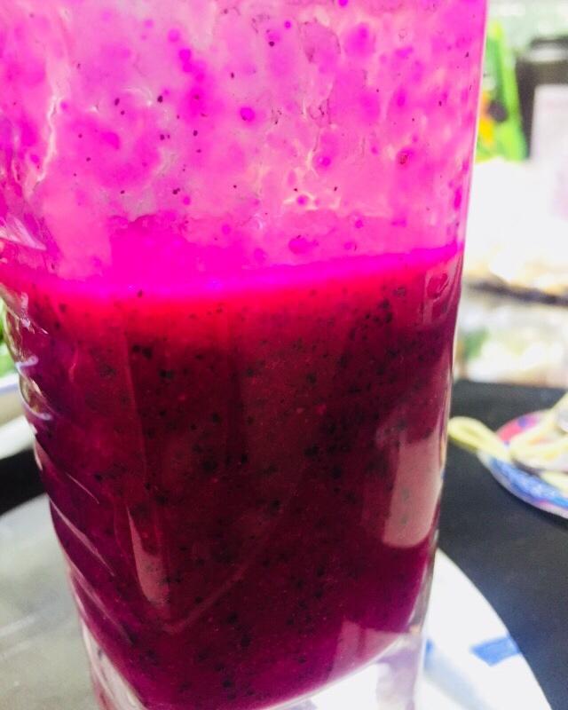 百香火龙果汁