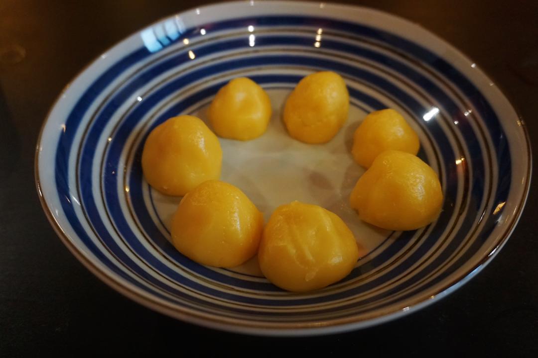 小叶子穿花裤的日常