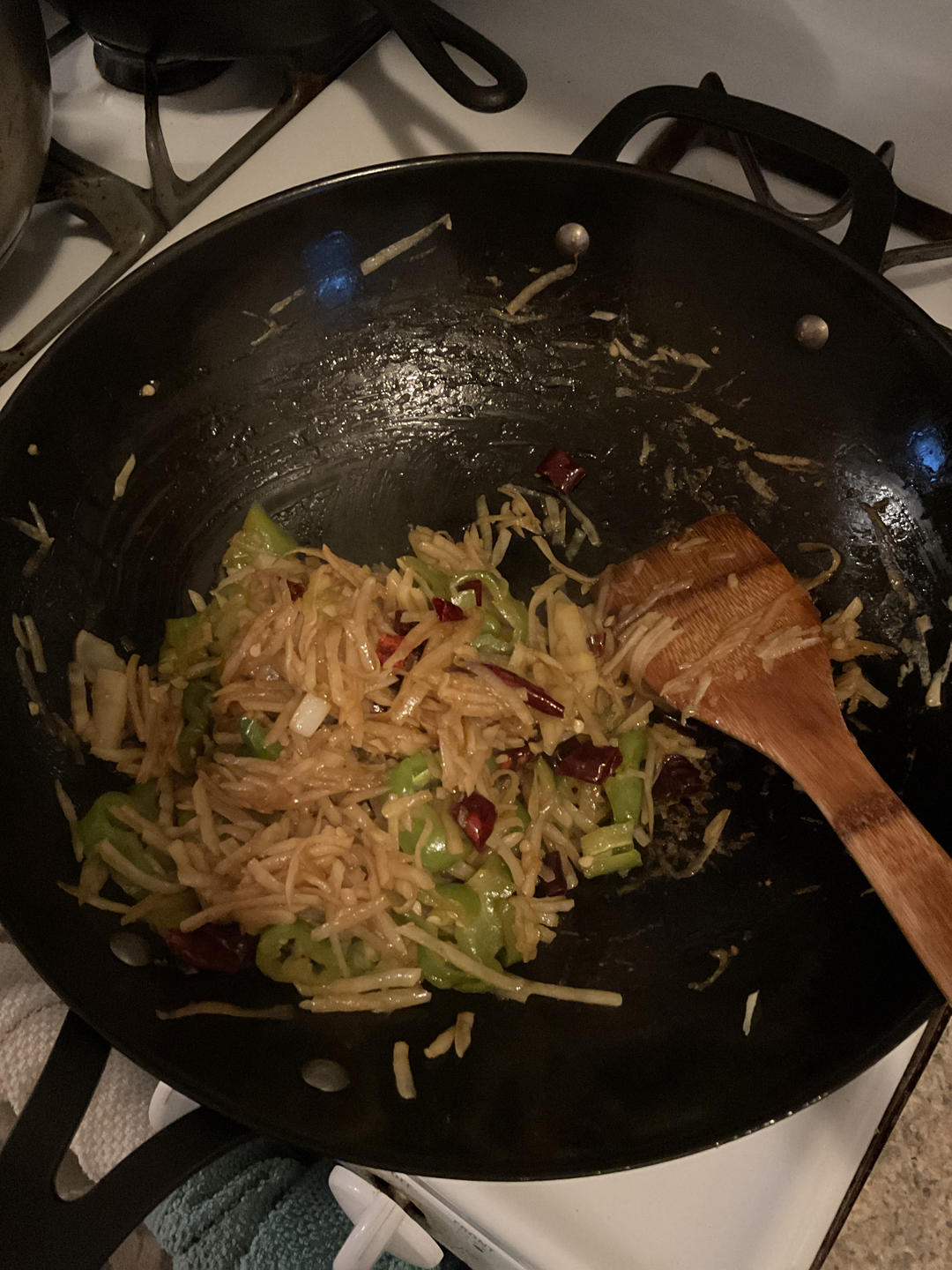 酸辣土豆丝的家常做法 超级下饭