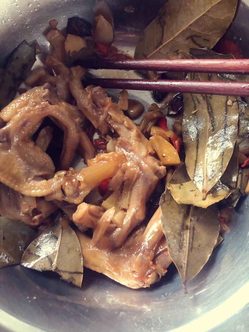 卤鸭掌不好吃你打我