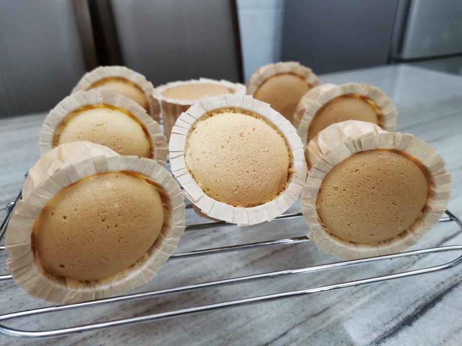 不塌陷不回缩不凹底的炼乳纸杯蛋糕