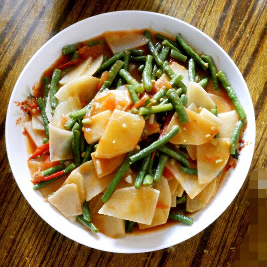 土豆烧豆角