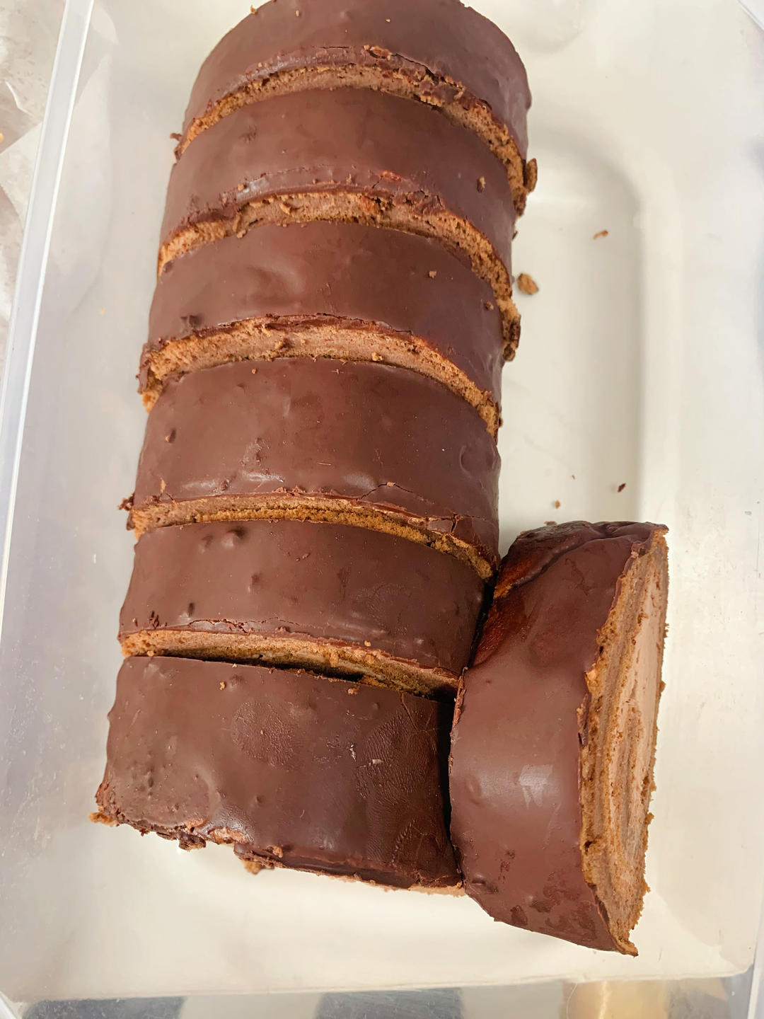 🍫梦龙蛋糕卷. 巧克力脆皮蛋糕卷 by pink-rabbit