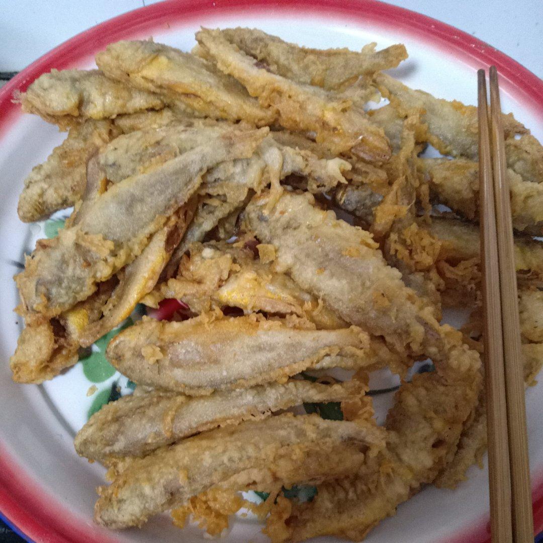 酥炸小黄花鱼