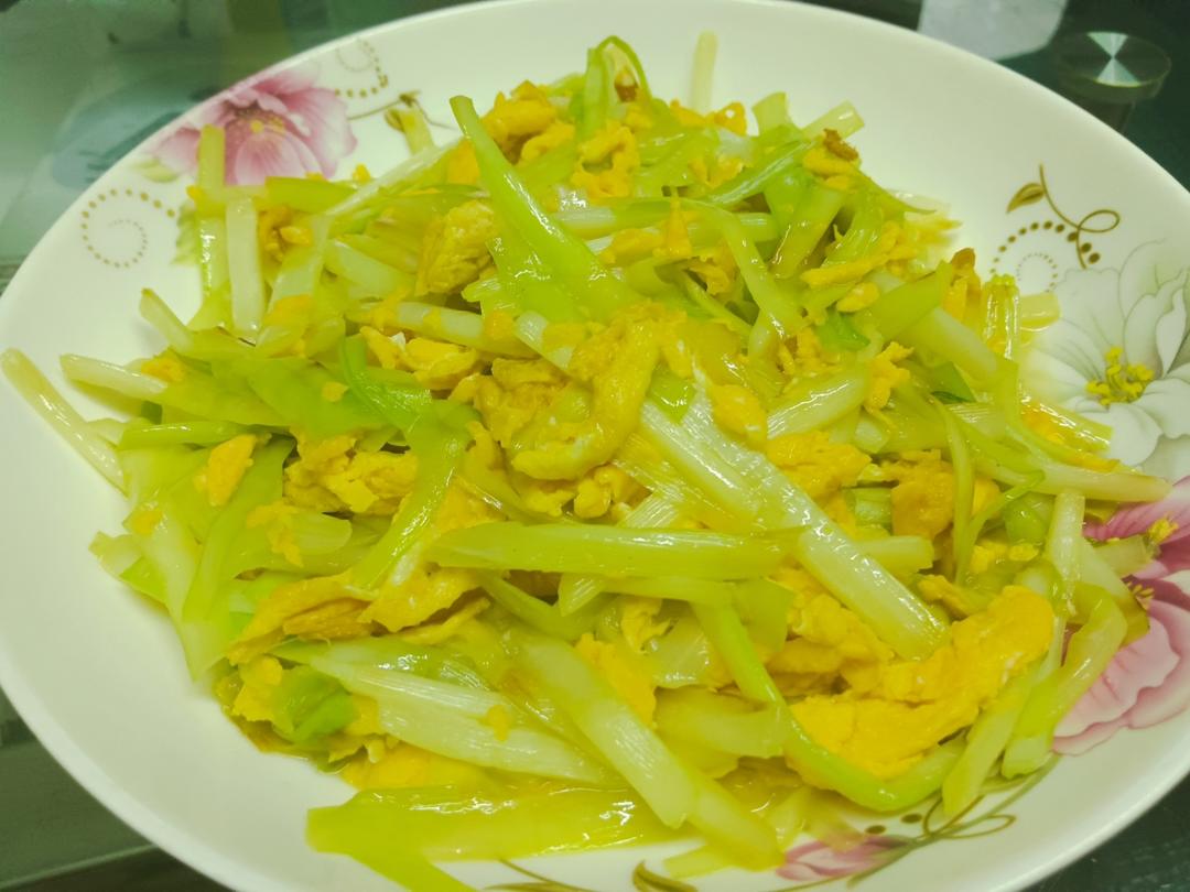老丁的私房菜－韭黄炒鸡蛋