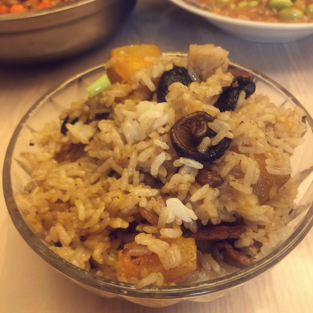 美味到不行的南瓜饭