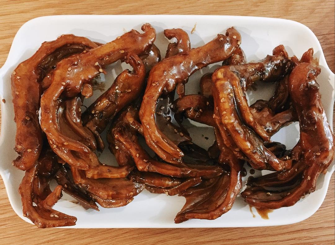 落落的野猪做的周黑鸭味～～～鸭翅 鸭爪