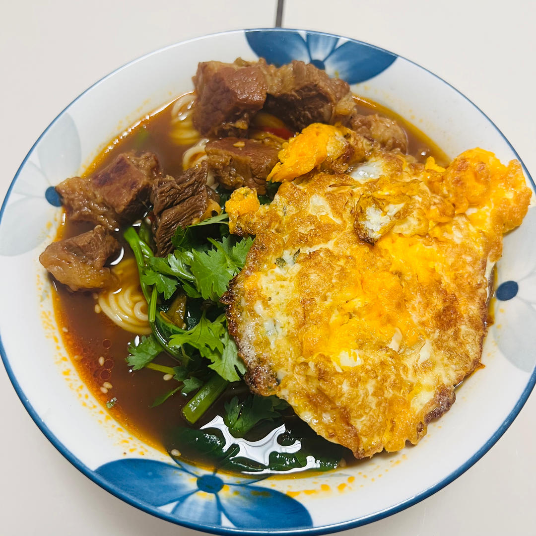 红烧牛肉面